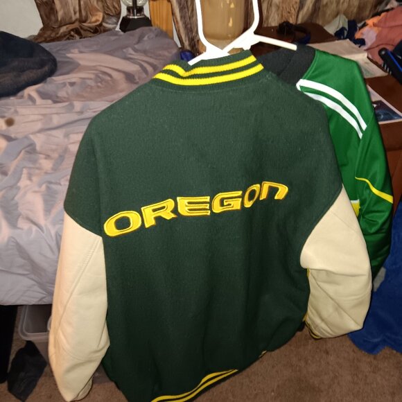 One letterman jacket - Picture 1 of 3